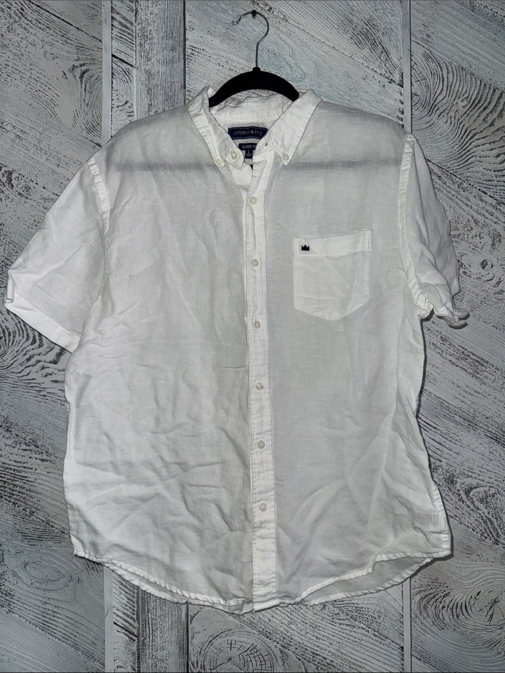 crown & ivy White Short-Sleeve Button-Down Shirt